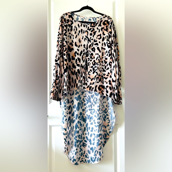 Leopard High Low Blouse - Picture 1 of 5